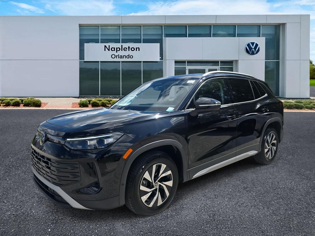 2025 Volkswagen Tiguan S's photo