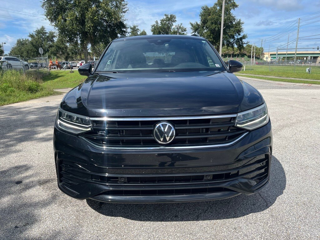 2024 Volkswagen Tiguan SE R-Line Black photo 2