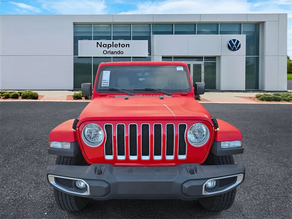 2018 Jeep Wrangler Unlimited Sahara photo 2