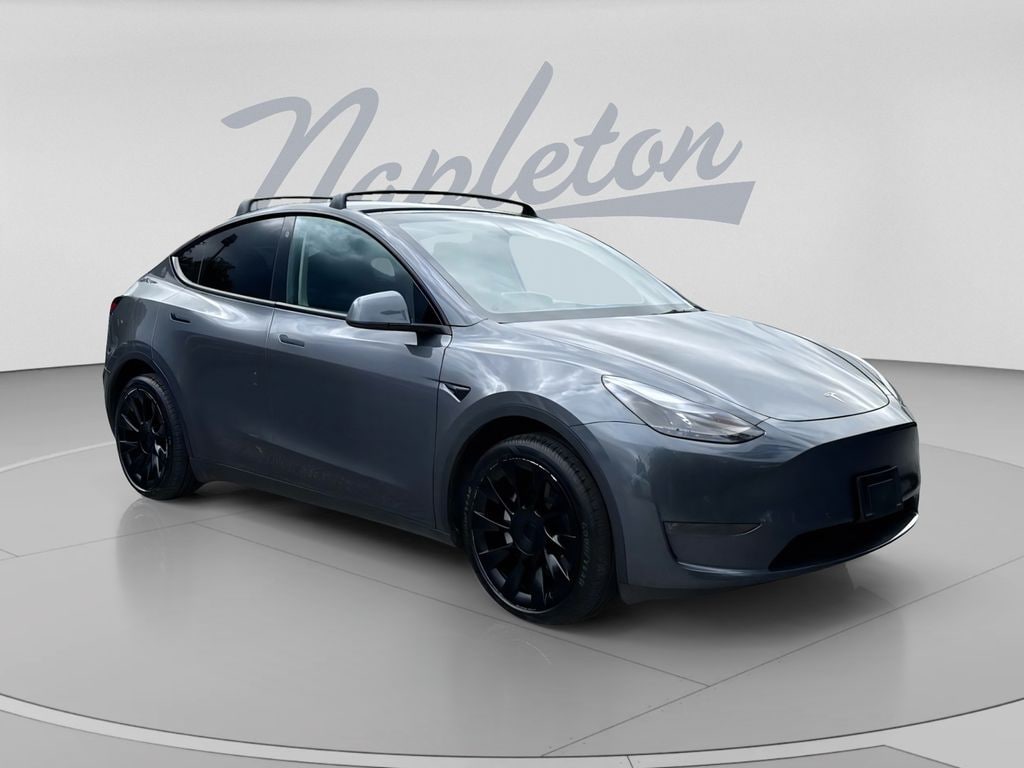 Used 2022 Tesla Model Y Long Range SUV