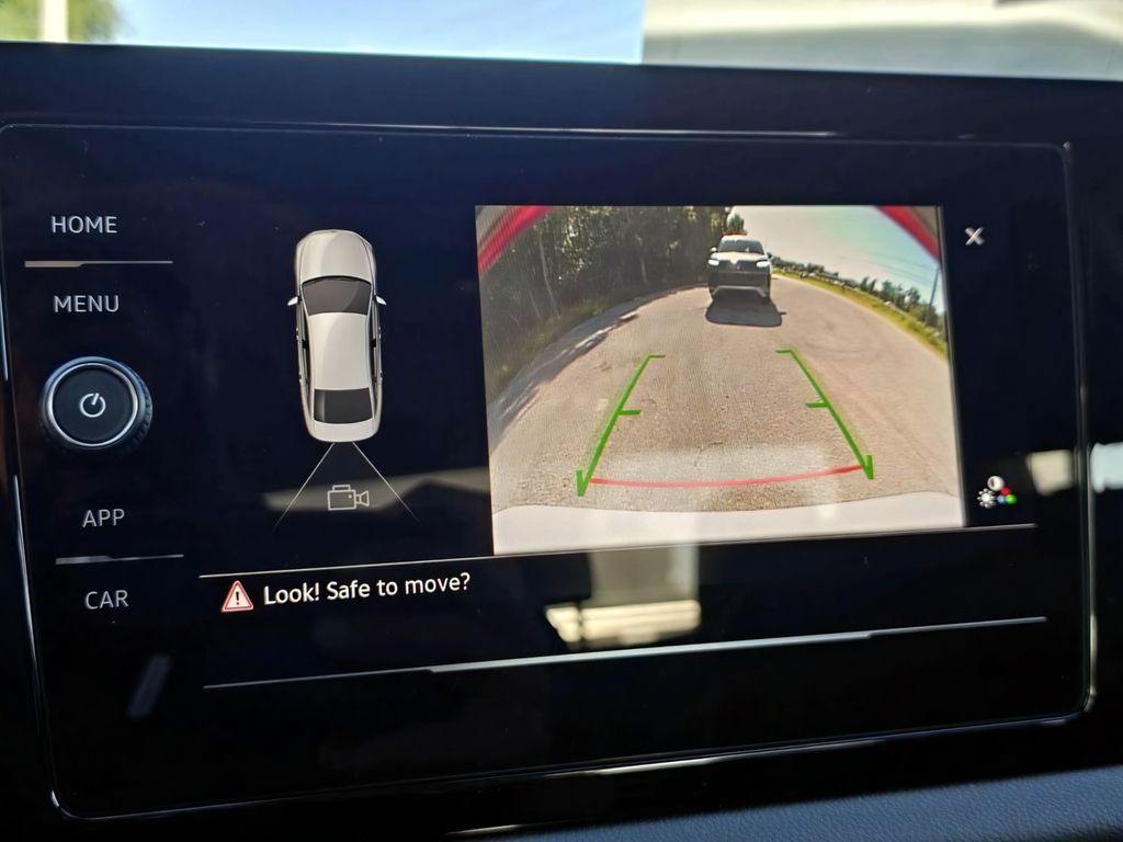 2025 Volkswagen Jetta Sport - Photo 15