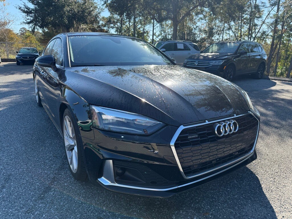 2021 Audi A5 40 Premium photo 3