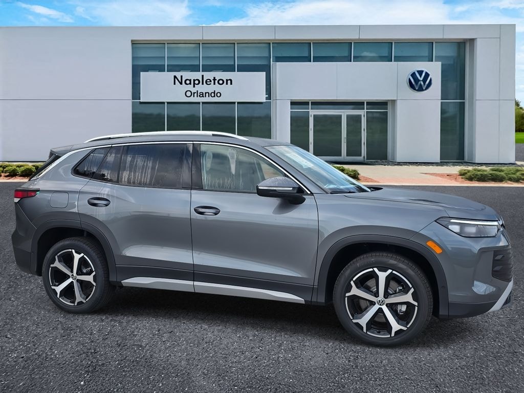 New 2026 Volkswagen Tiguan 2.0T SE SUV