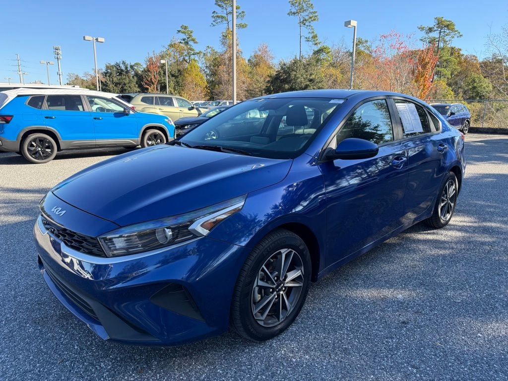 2024 Kia Forte LXS's photo