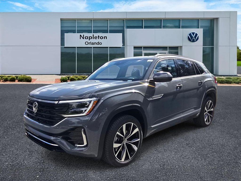 2026 Volkswagen Atlas Cross Sport 2.0T SEL Premium R-Line 4MOTION's photo
