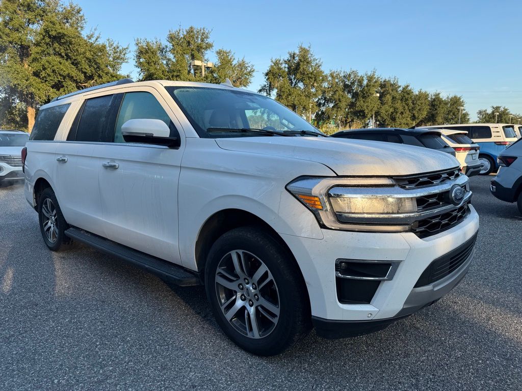 2024 Ford Expedition MAX Limited photo 3