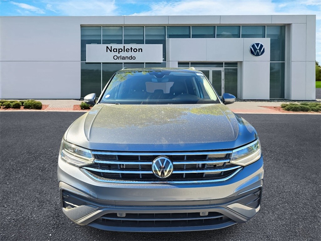 2024 Volkswagen Tiguan SE Wolfsburg Edition photo 2