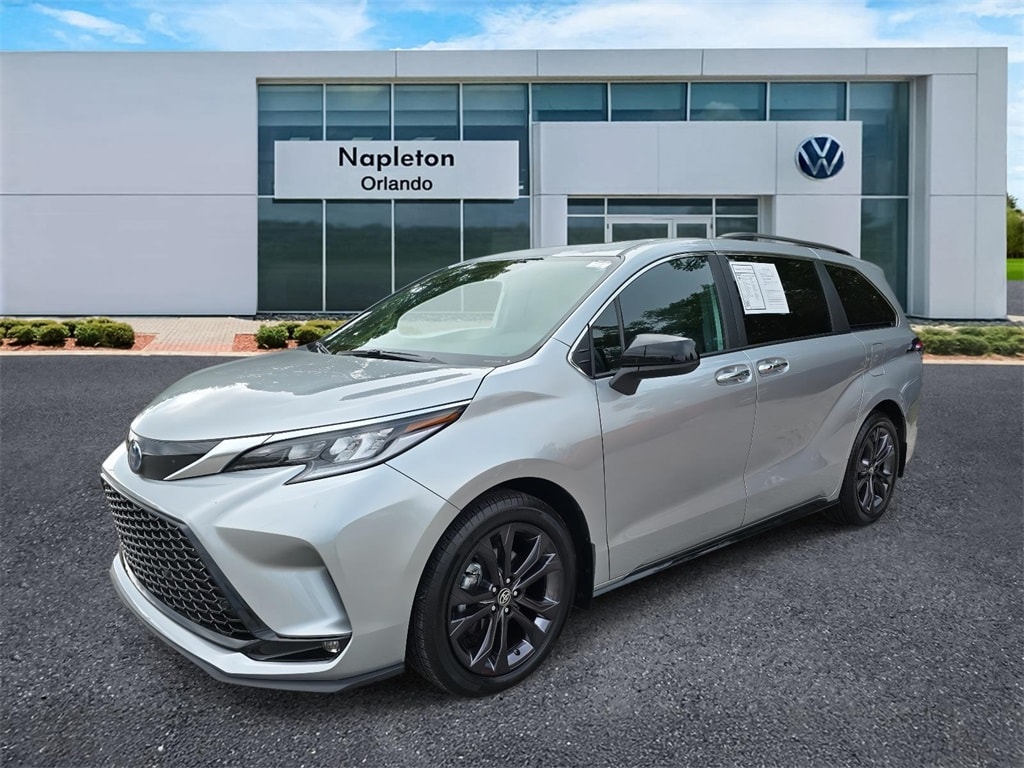 2024 Toyota Sienna
