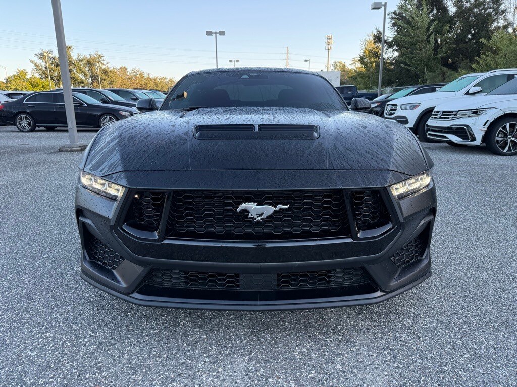 2024 Ford Mustang GT photo 2