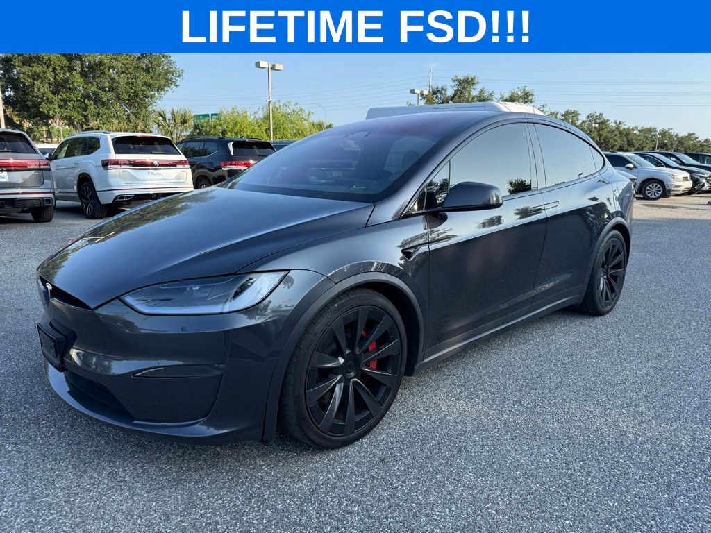 2024 Tesla Model X Plaid's photo