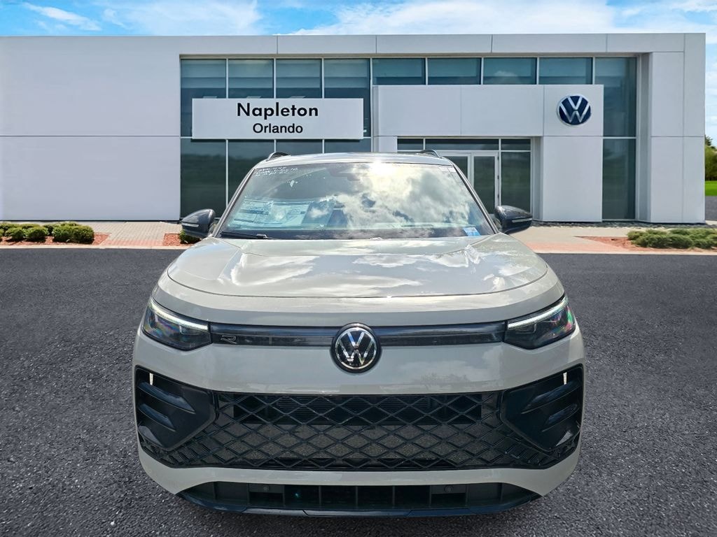 New 2026 Volkswagen Tiguan 2.0T SE R-Line Black SUV