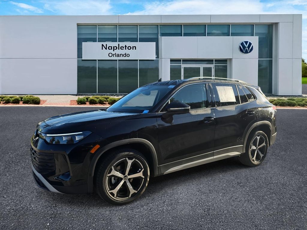 2025 Volkswagen Tiguan SE's photo