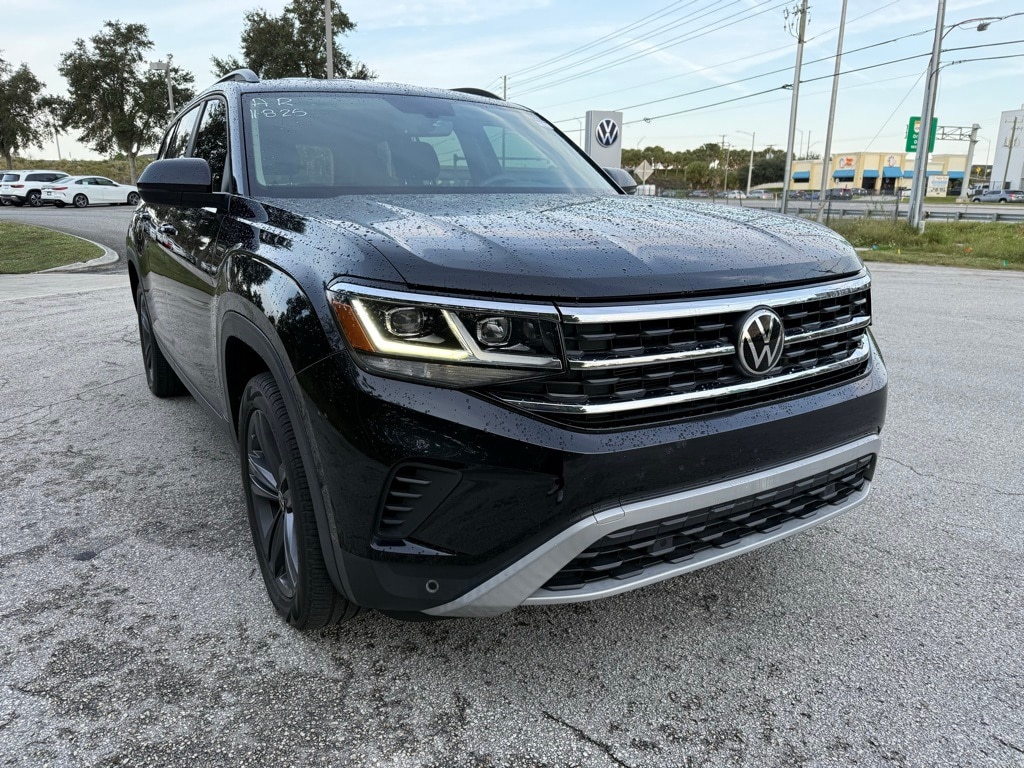 Used 2022 Volkswagen Atlas 2.0T SE w/Technology SUV