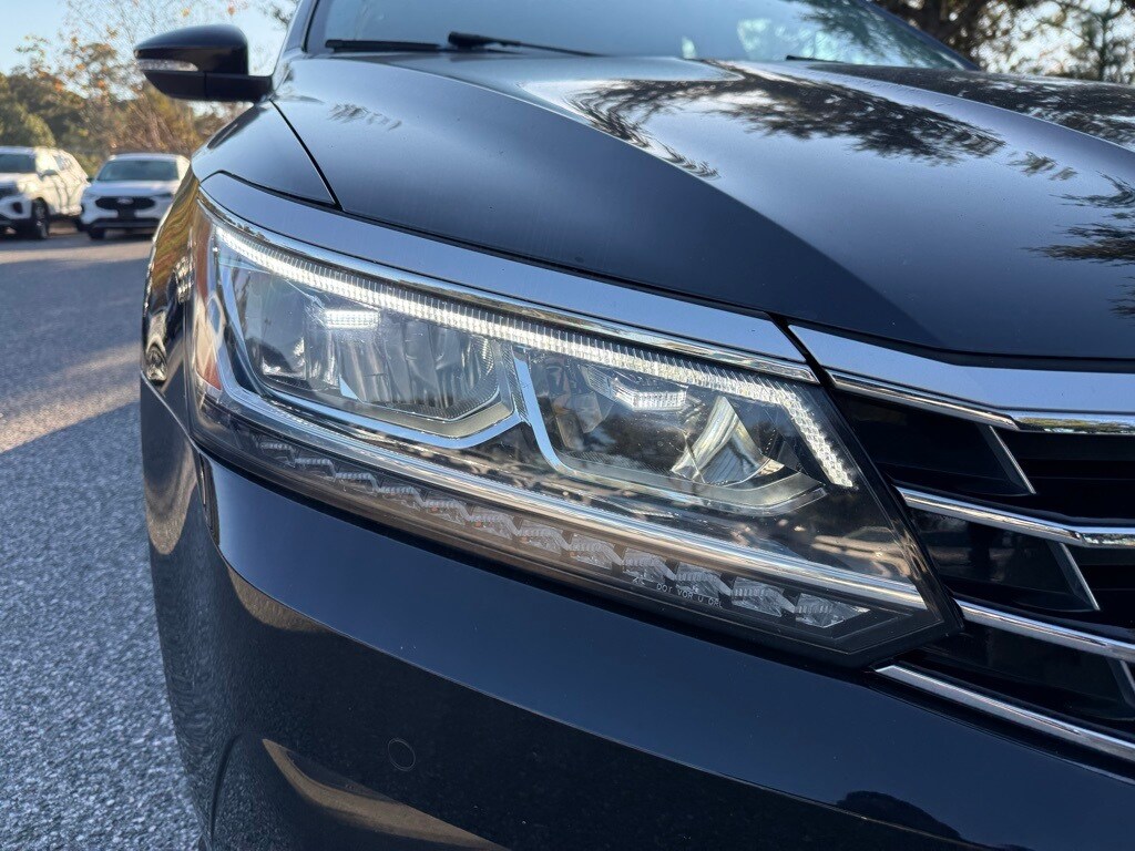 2017 Volkswagen Passat SE photo 4