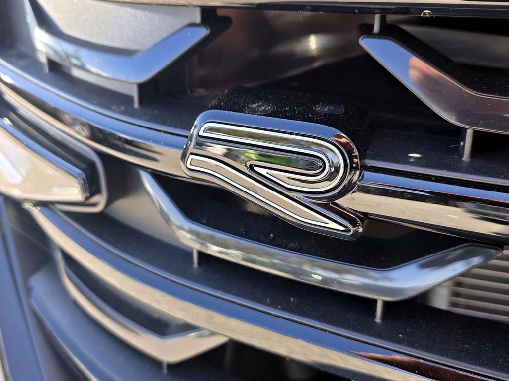 New 2026 Volkswagen Atlas Cross Sport 2.0T SEL R-Line Black SUV