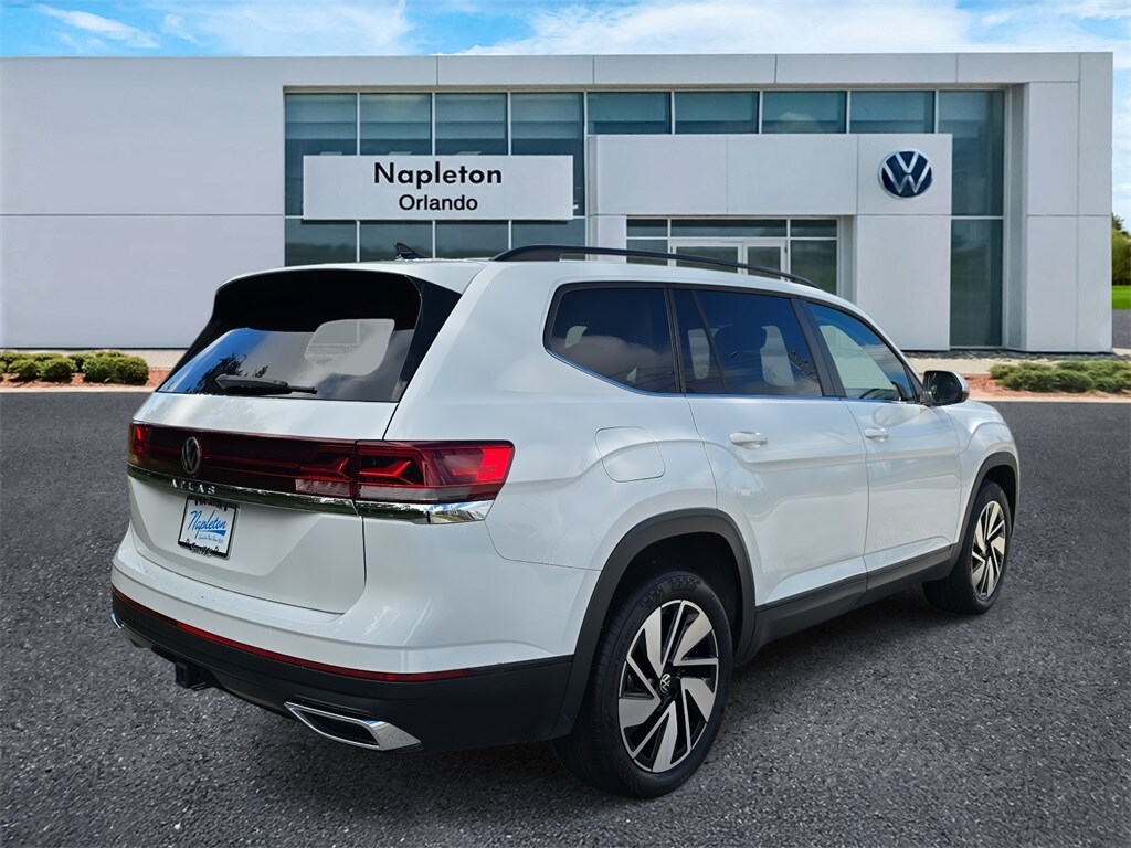 Used 2024 Volkswagen Atlas 2.0T SE w/Technology SUV
