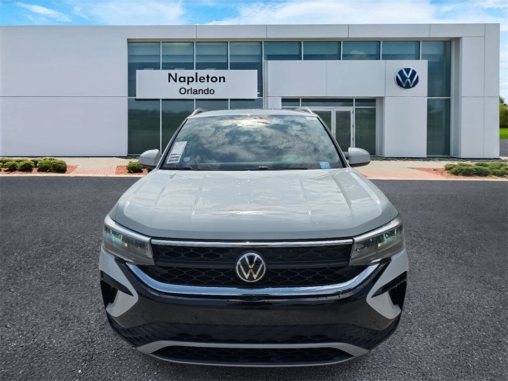 Used 2022 Volkswagen Taos SE with VIN 3VVRX7B21NM010553 for sale in Orlando, FL
