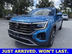 2022 Volkswagen Atlas 3.6L V6 SE w/Technology SUV