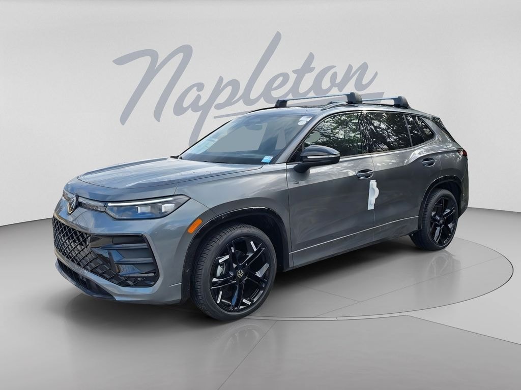 New 2026 Volkswagen Tiguan 2.0T SE R-Line Black SUV