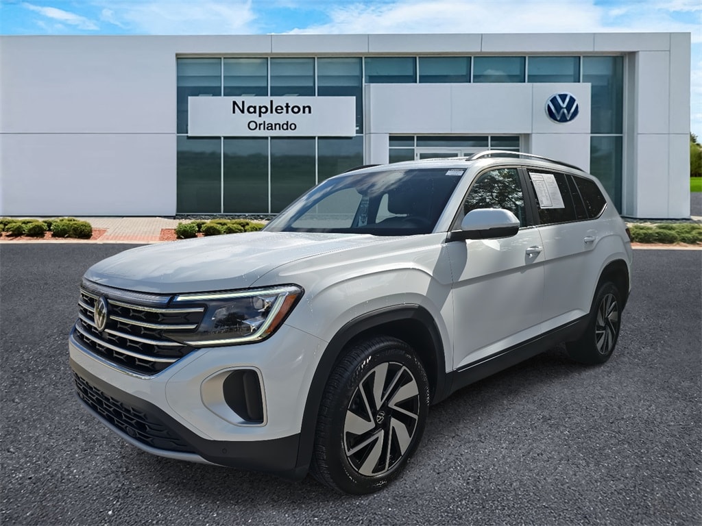 Used 2024 Volkswagen Atlas 2.0T SE w/Technology SUV