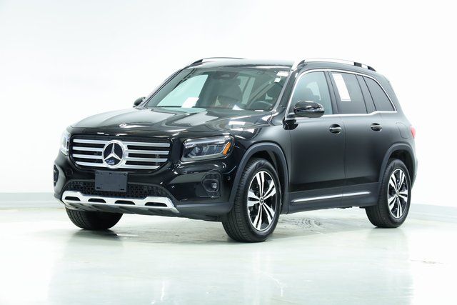 2024 Mercedes-Benz GLB Base's photo