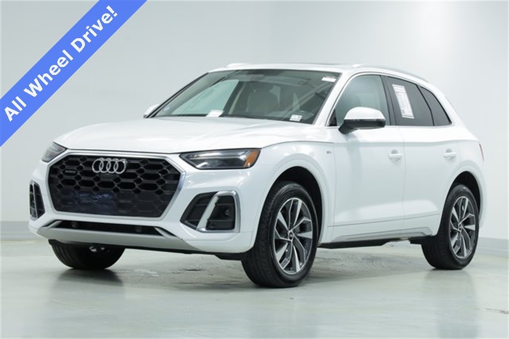 2022 Audi Q5 Premium Plus