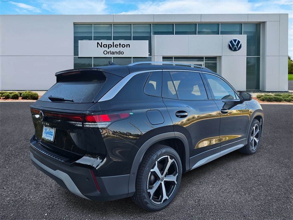 2026 Volkswagen Tiguan SE photo 4