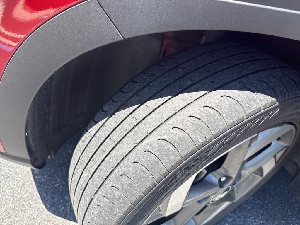 Used 2023 Hyundai Venue Limited SUV