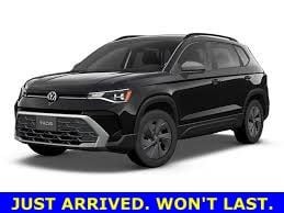 2025 Volkswagen Taos S's photo