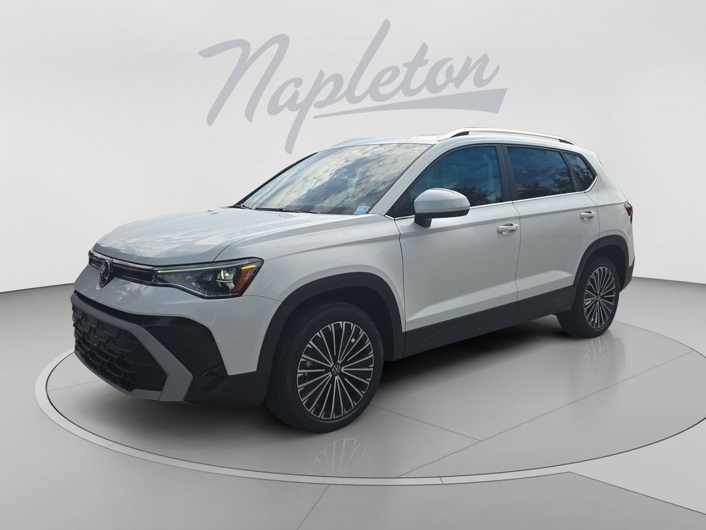 New 2026 Volkswagen Taos 1.5T SE SUV