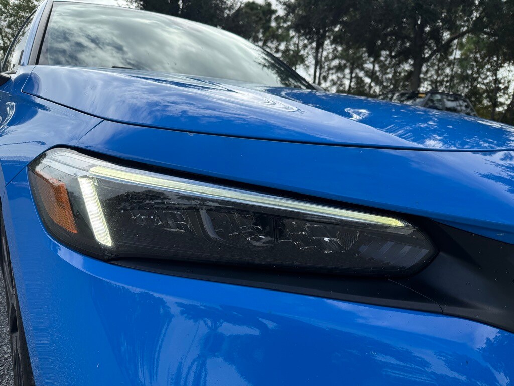 2022 Honda Civic Sport Touring photo 4