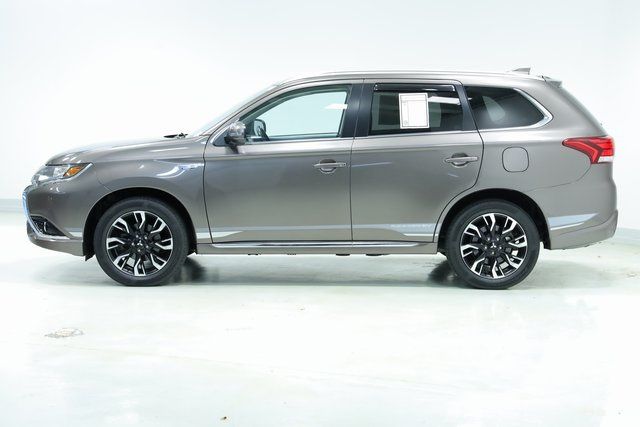 2018 Mitsubishi Outlander PHEV SEL photo 4