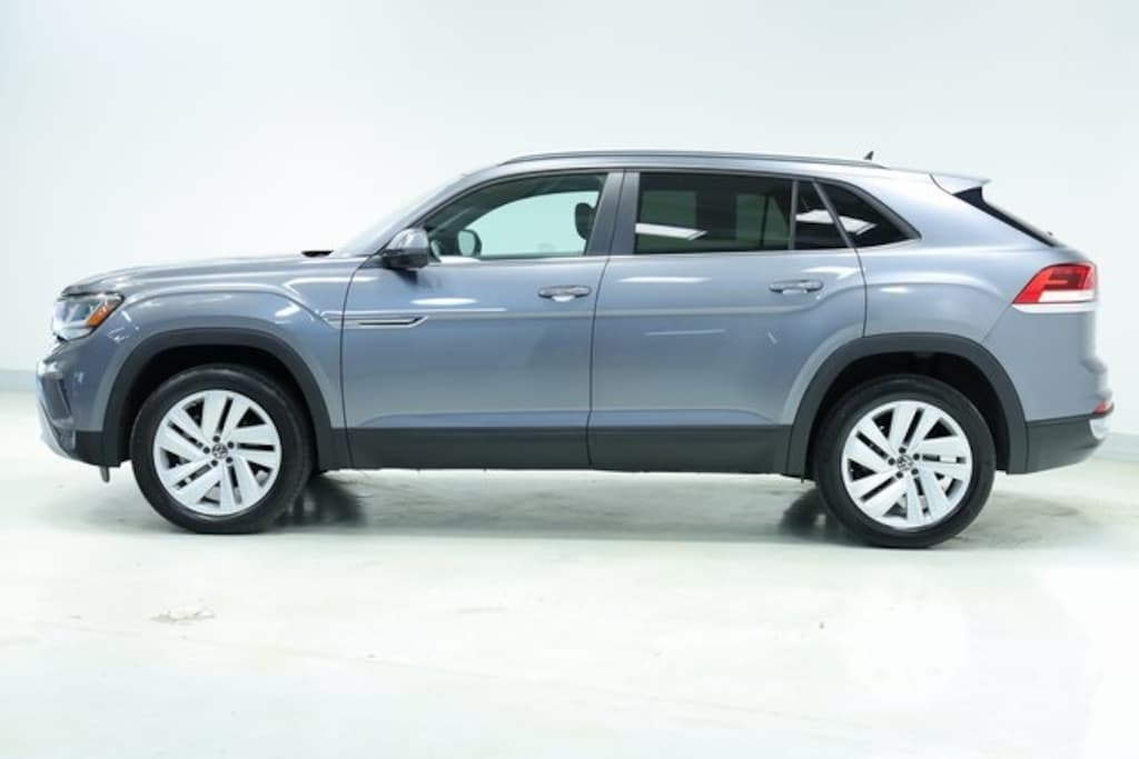 Certified 2021 Volkswagen Atlas Cross Sport 2.0T SE w/Technology SUV