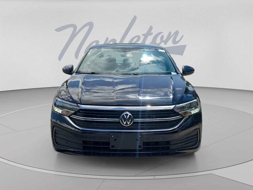 3VW5M7BU8RM093389