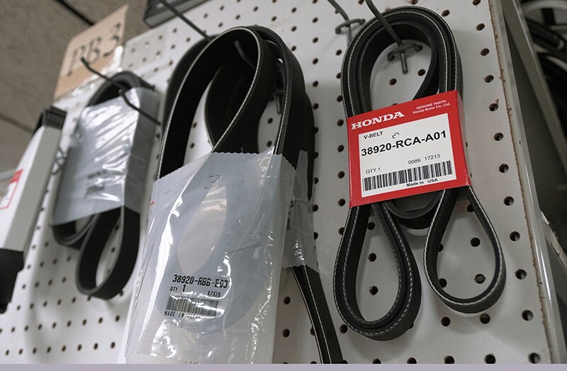 Maintaining Acura RDX, Schedule service, Automotive mechanic