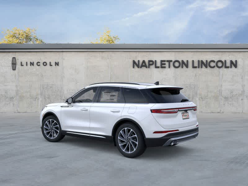 2025 Lincoln Corsair Premiere photo 3