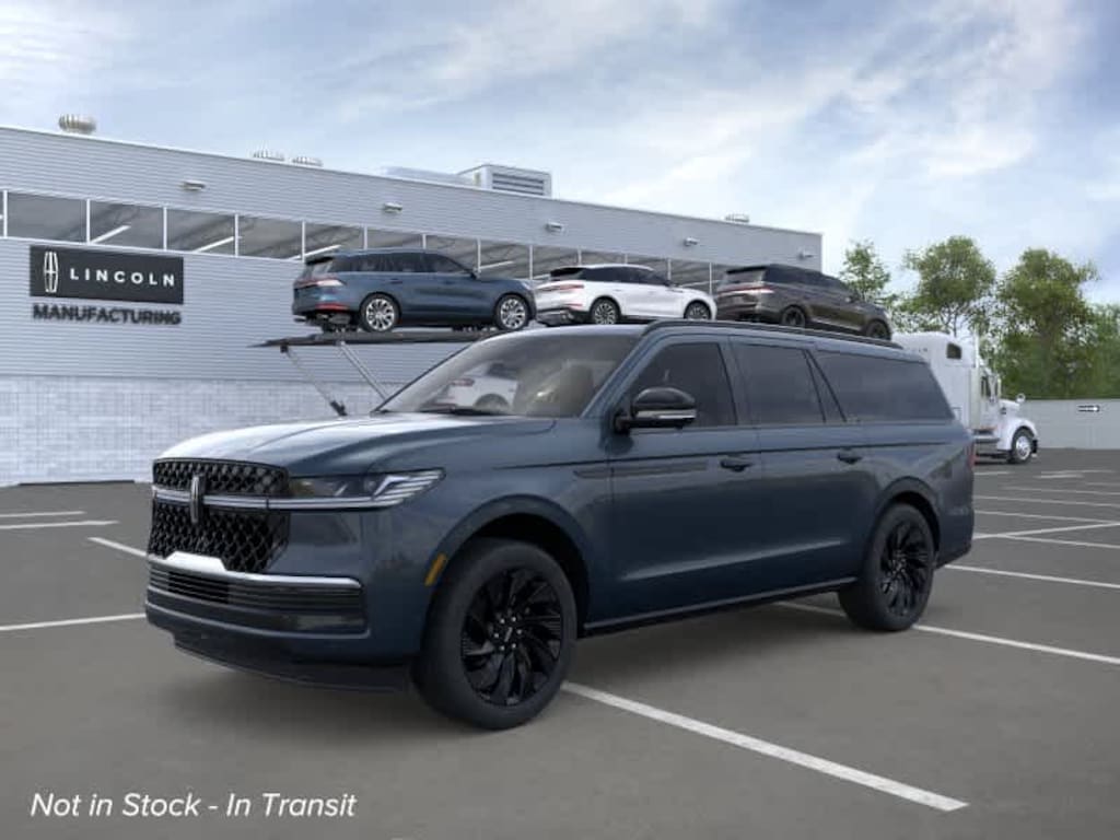 New 2026 Lincoln Navigator L Reserve 4x4