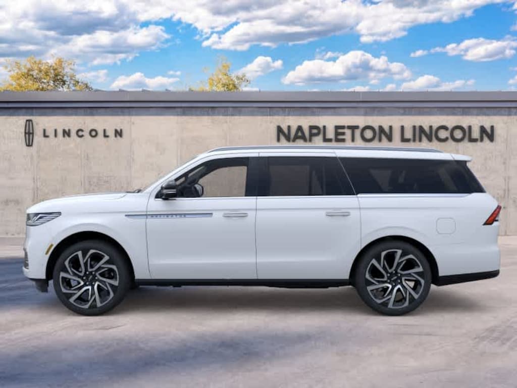 New 2026 Lincoln Navigator L Reserve 4x4