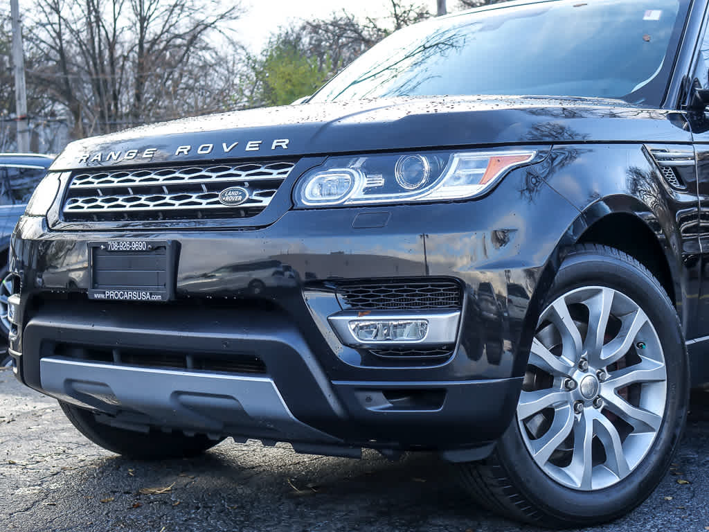 Used 2015 Land Rover Range Rover Sport HSE with VIN SALWR2VF9FA609818 for sale in Glenview, IL