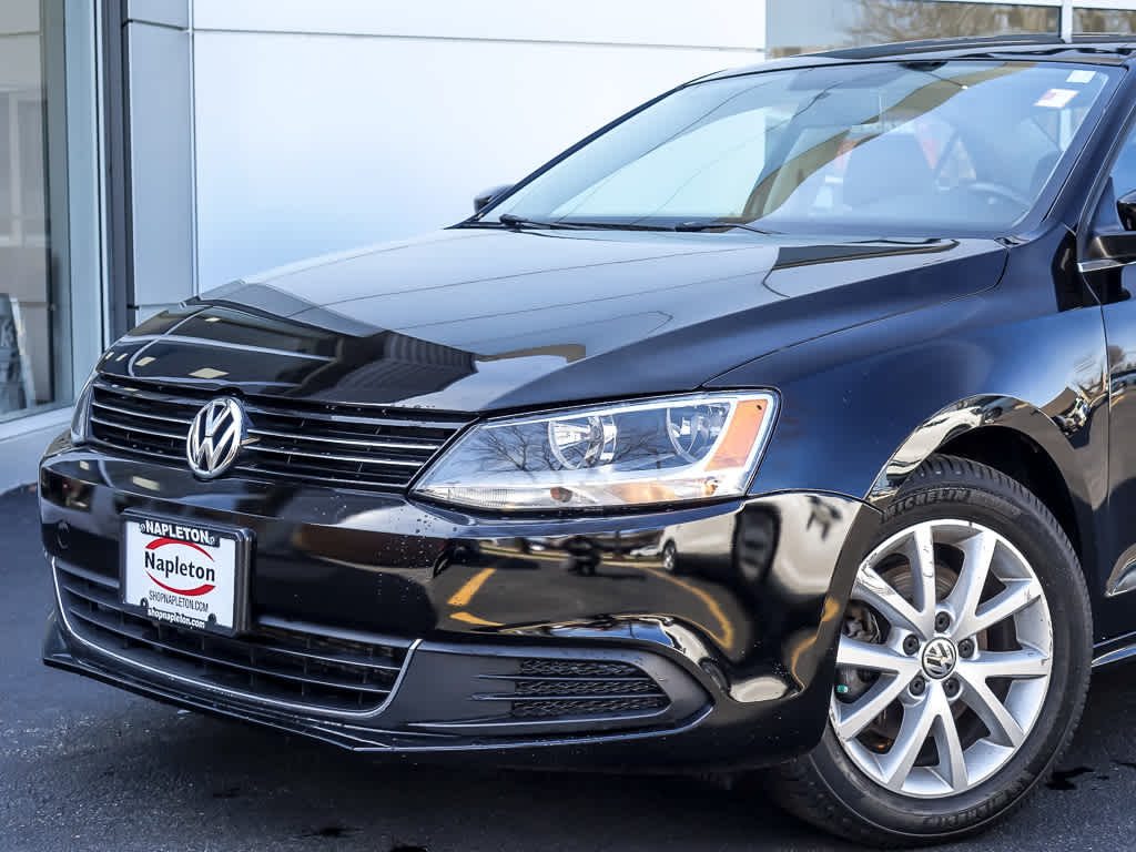 Used 2014 Volkswagen Jetta SE with VIN 3VWD07AJ2EM336333 for sale in Glenview, IL