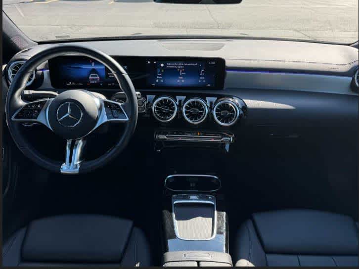 2025 Mercedes Benz CLA 250 4MATIC photo 3