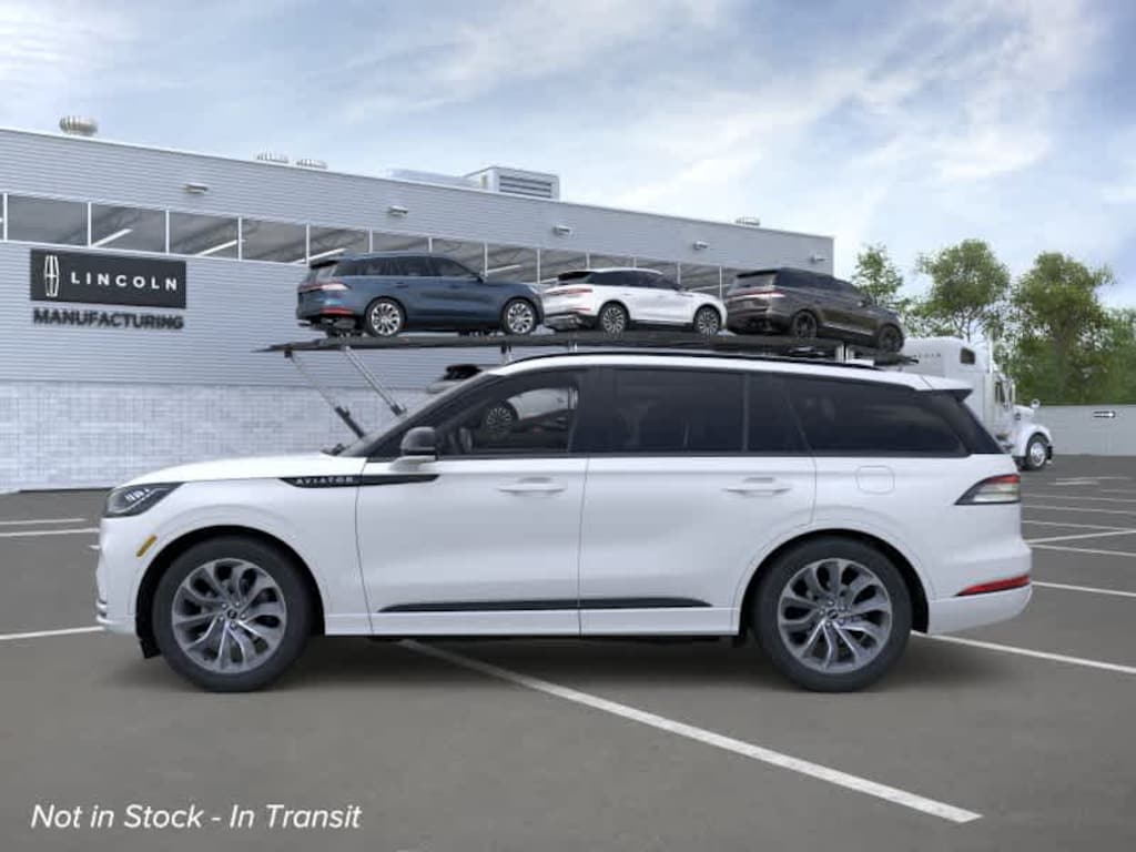 New 2026 Lincoln Aviator Premiere AWD