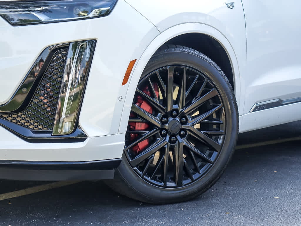 Used 2024 Cadillac XT6 AWD Sport
