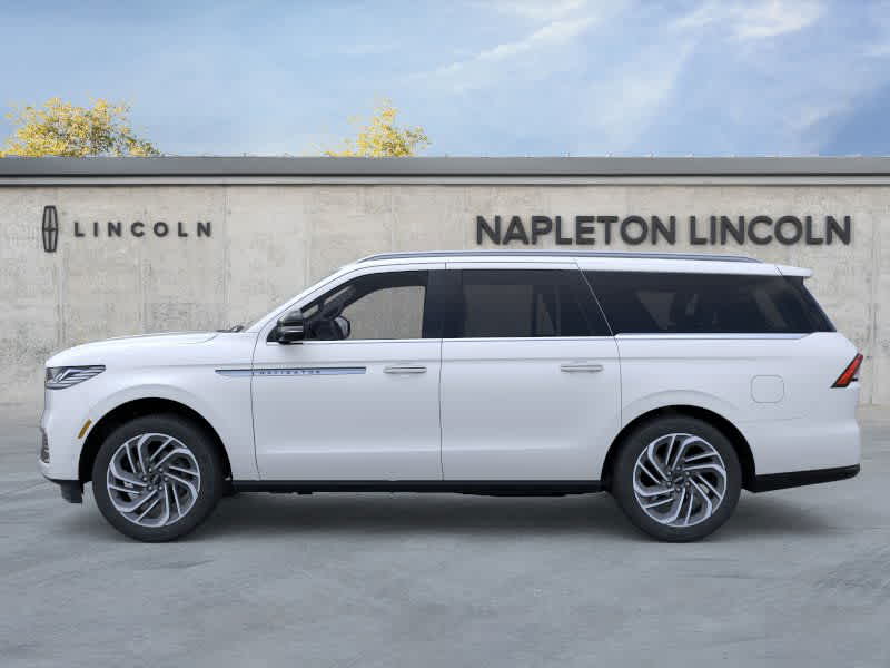 2025 Lincoln Navigator L Reserve photo 3