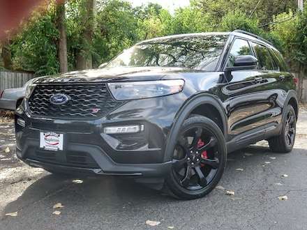 2022 Ford Explorer ST 4WD
