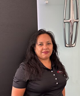 Staff member Maria Teran from ID_7a98a34abc6e