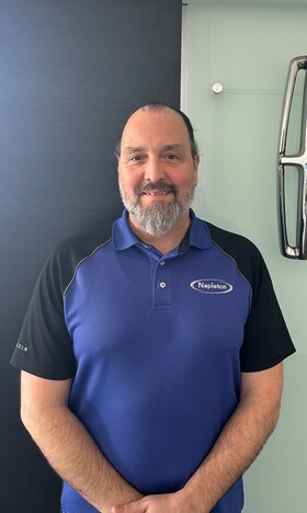 Staff member Mike Myzyri from ID_705eda145111