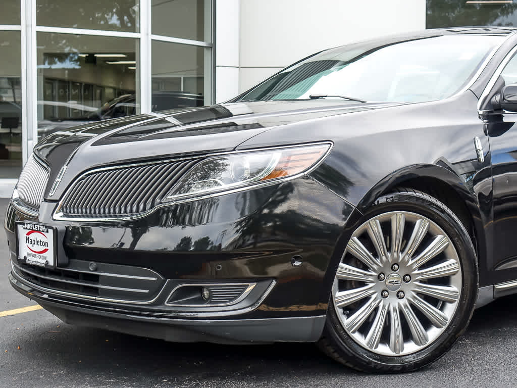 Used 2014 Lincoln MKS Base with VIN 1LNHL9EK5EG600922 for sale in Glenview, IL