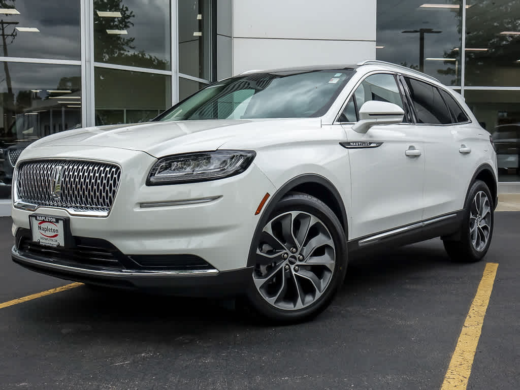 2022 Lincoln Nautilus Reserve AWD's photo
