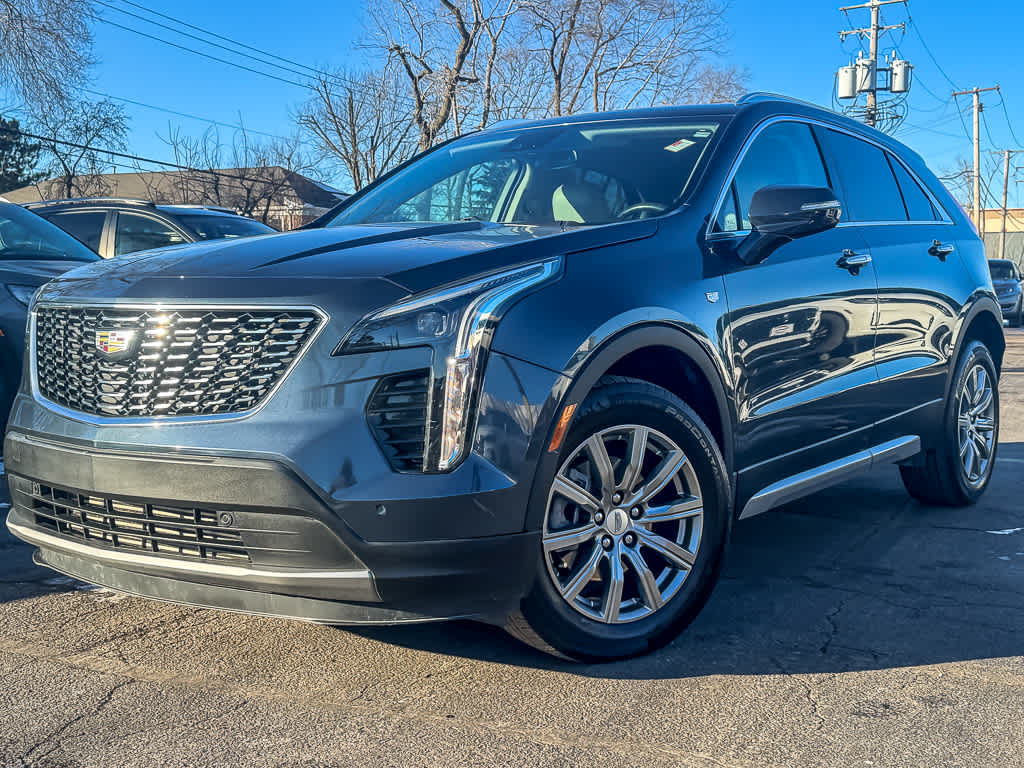 2021 Cadillac XT4 Premium Luxury